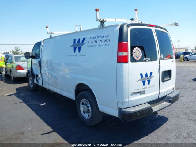 1GCWGGBA1E1123828 Chevrolet Express 2500 Work Van