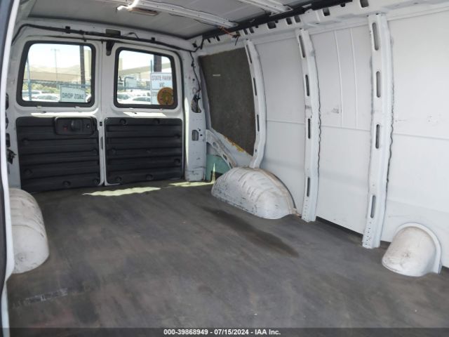 1GCWGGBA1E1123828 Chevrolet Express 2500 Work Van