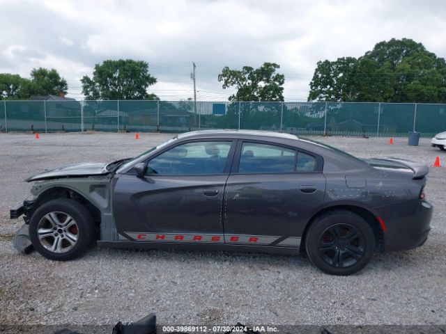 2C3CDXBG3LH211590 Dodge Charger Sxt Rwd