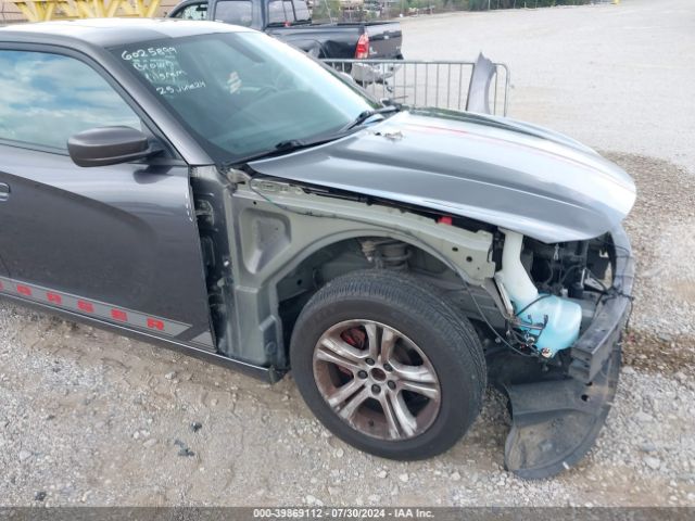 2C3CDXBG3LH211590 Dodge Charger Sxt Rwd