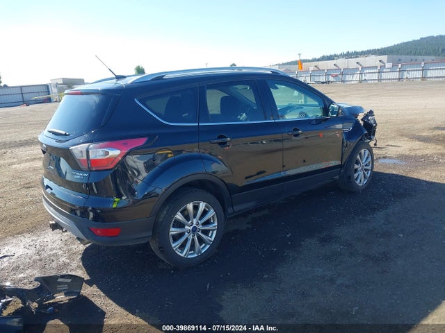 Ford Escape Titanium 2017 1FMCU9J96HUA32860 Image 4