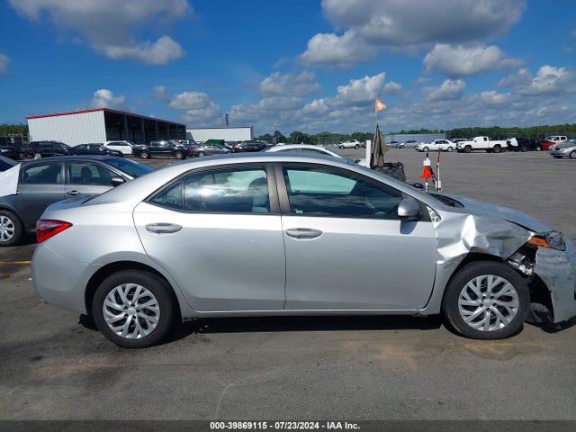 Toyota COROLLA LE 2017 5YFBURHE9HP728743 Image 13