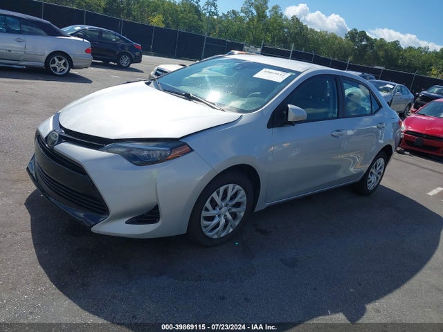 Toyota COROLLA LE 2017 5YFBURHE9HP728743 Image 2
