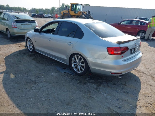 3VW167AJ2GM291608 Volkswagen Jetta 1.4t S