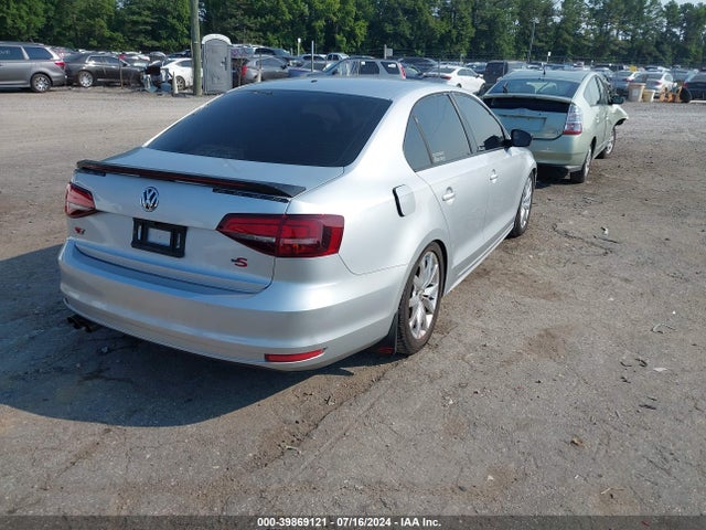3VW167AJ2GM291608 Volkswagen Jetta 1.4t S