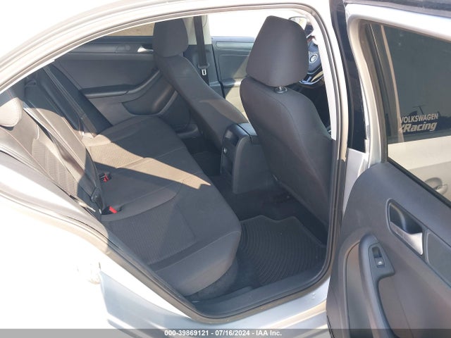 3VW167AJ2GM291608 Volkswagen Jetta 1.4t S