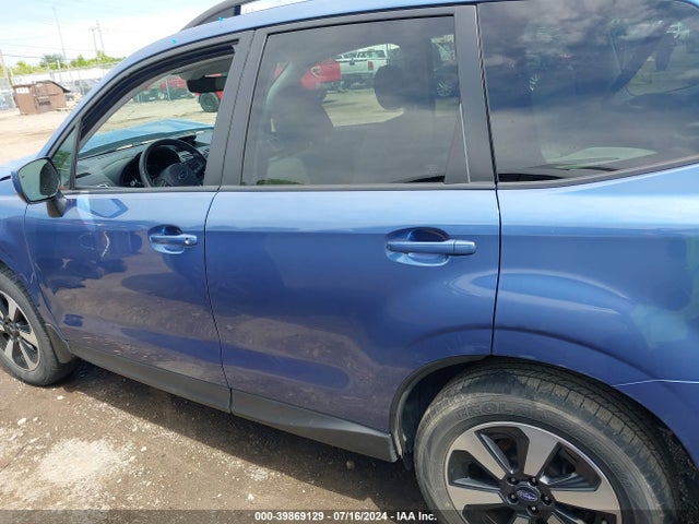 Subaru Forester 2.5i Premium 2018 JF2SJAGC0JH600775 Image 15