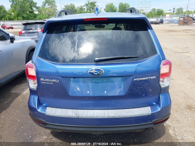 Subaru Forester 2.5i Premium 2018 JF2SJAGC0JH600775 Image 17