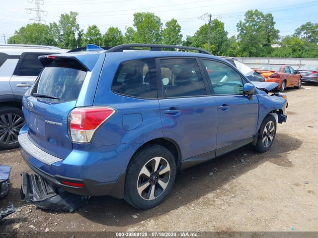 Subaru Forester 2.5i Premium 2018 JF2SJAGC0JH600775 Image 4