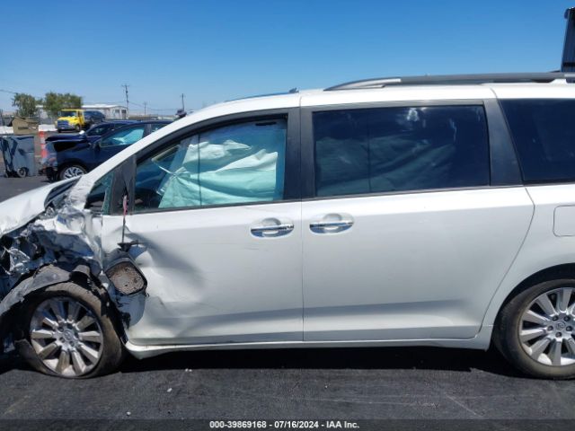 5TDYK3DC5FS629598 Toyota Sienna Limited 7 Passenger