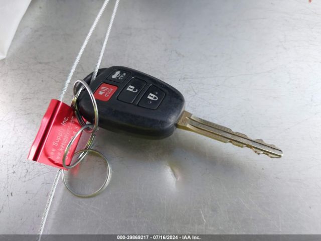 5YFBURHE5KP857893 Toyota COROLLA LE