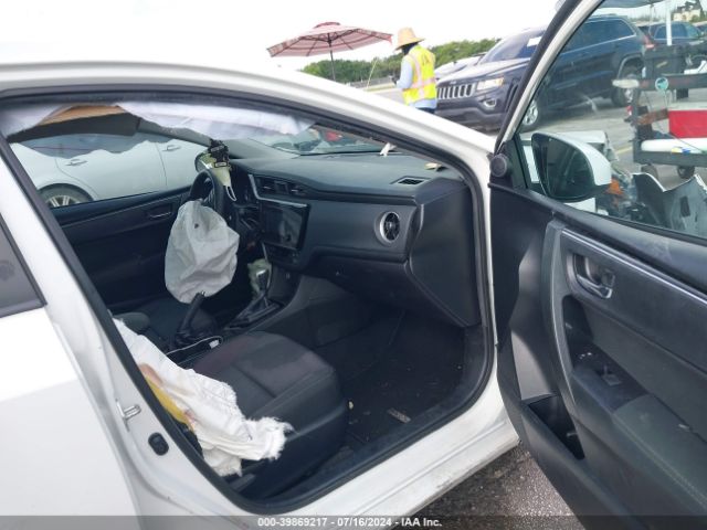 5YFBURHE5KP857893 Toyota COROLLA LE