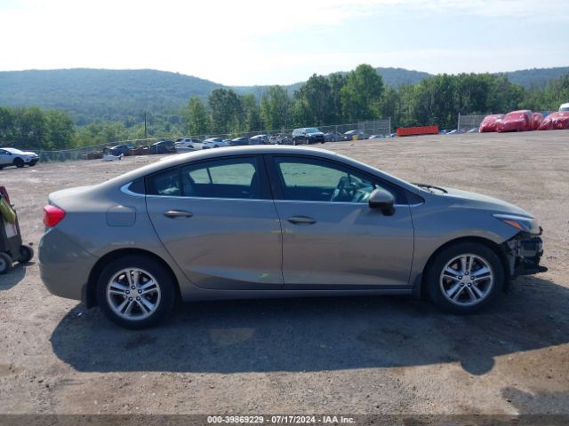 1G1BE5SM9H7122004 Chevrolet Cruze Lt Auto
