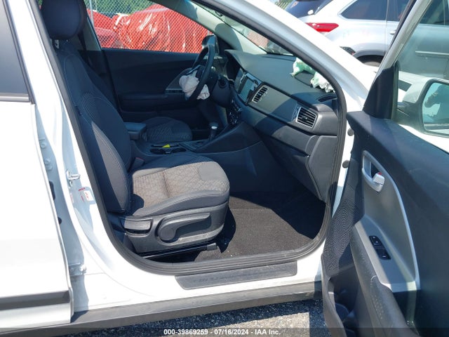 KIA NIRO LX 2019 KNDCB3LC5K5331418 Image 5