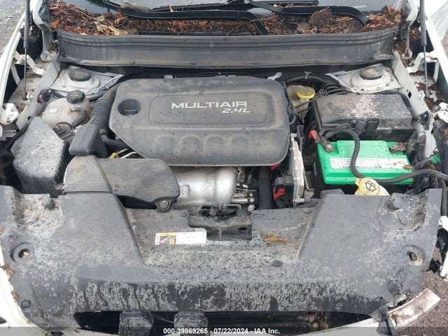 1C4PJMAB5FW661516 Jeep Cherokee Sport