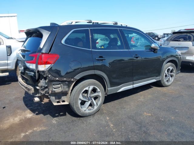 JF2SKARC8NH433355 Subaru Forester Touring