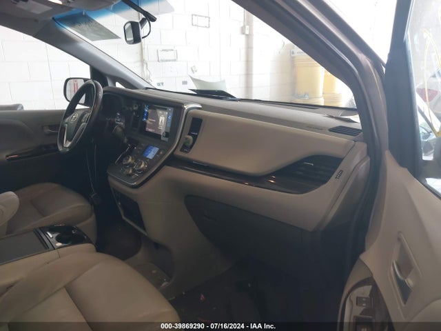 Toyota Sienna Xle 7 Passenger 2015 5TDDK3DC9FS109760 Image 5