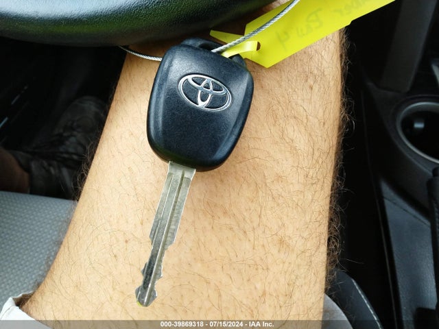 Toyota Rav4 Xle 2017 2T3WFREV3HW360923 Image 11
