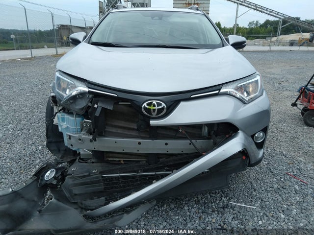 Toyota Rav4 Xle 2017 2T3WFREV3HW360923 Image 13