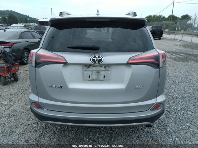 Toyota Rav4 Xle 2017 2T3WFREV3HW360923 Image 17