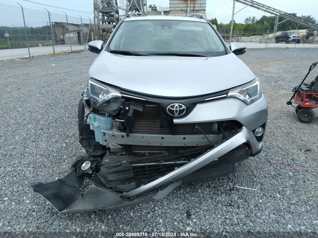 Toyota Rav4 Xle 2017 2T3WFREV3HW360923 Image 6