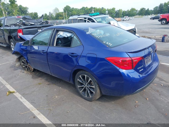 Toyota COROLLA SE 2017 5YFBURHE5HP669464 Image 3