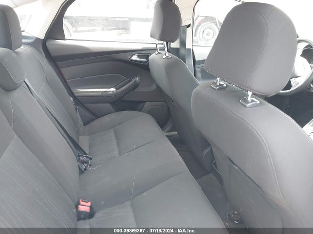 Ford FOCUS SE 2015 1FADP3F28FL367099 Image 8