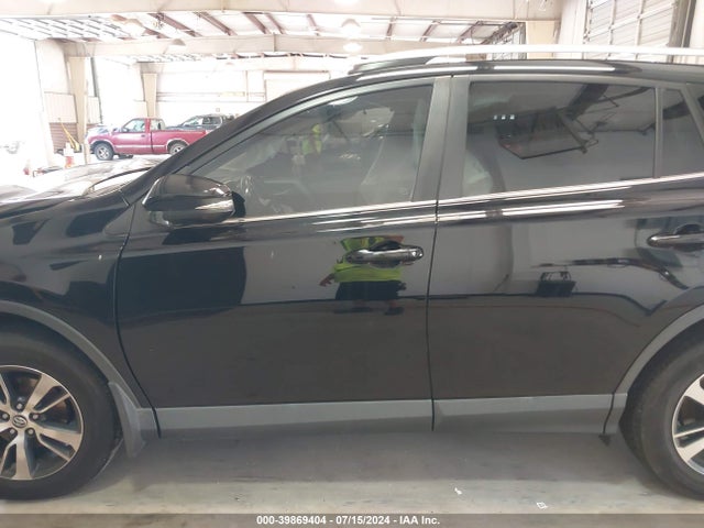 Toyota Rav4 Xle 2017 2T3RFREV1HW665740 Image 14