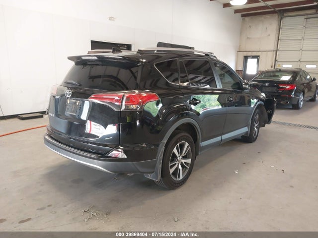 Toyota Rav4 Xle 2017 2T3RFREV1HW665740 Image 4