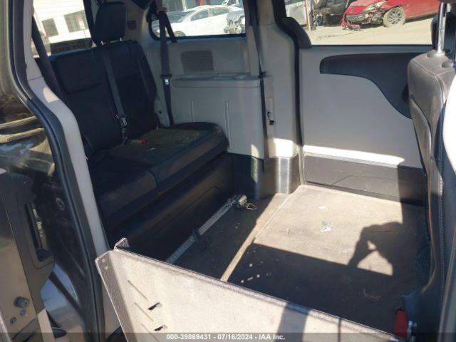 2C4RDGCG8KR608127 Dodge Grand Caravan Sxt