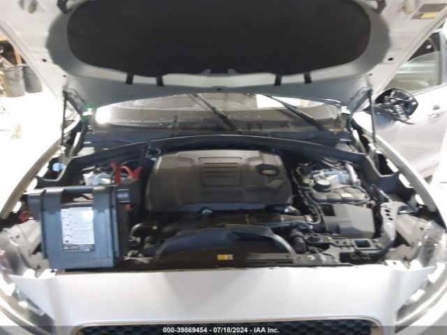 SADCJ2GX9JA236025 Jaguar F-pace 30t Premium