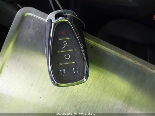 3GNAXMEV1JL112930 Chevrolet Equinox Premier