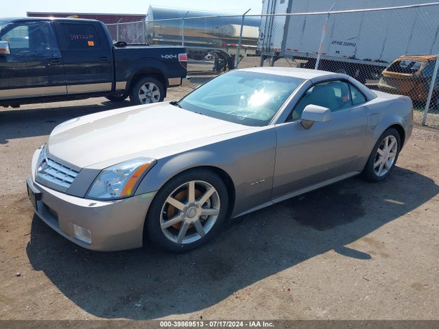 2004 CADILLAC XLR 1G6YV34A645602132 Photo 1
