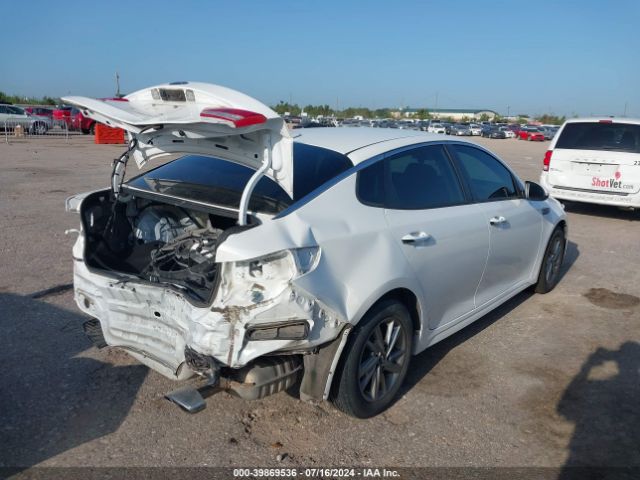 5XXGT4L38KG301068 KIA Optima Lx