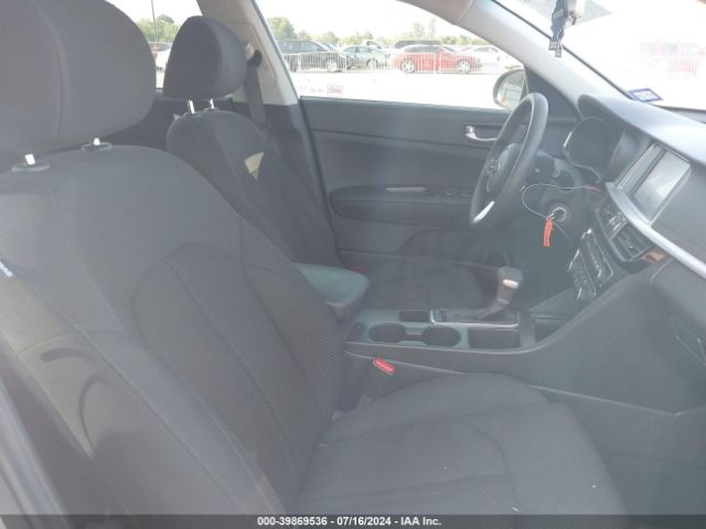 5XXGT4L38KG301068 KIA Optima Lx