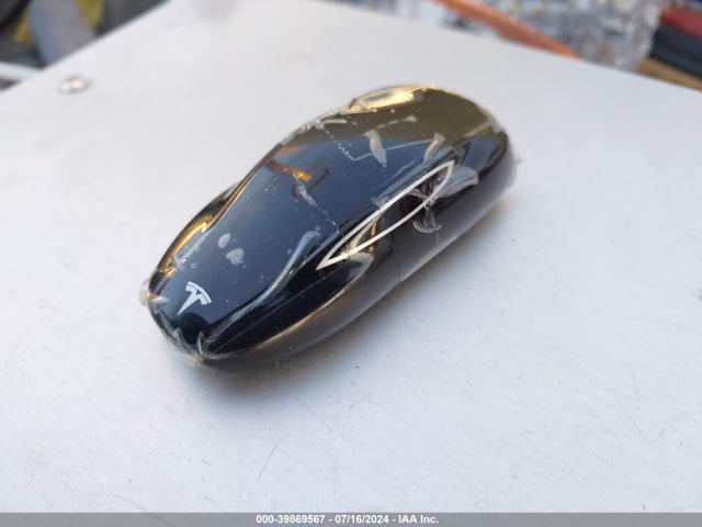 5YJSA1E12HF215812 Tesla Model S 60/75
