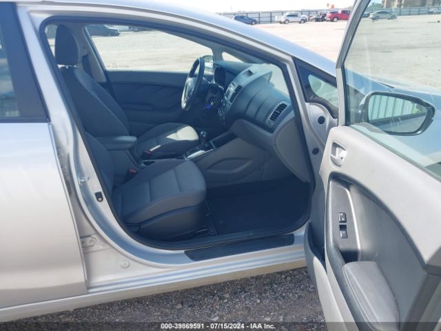 3KPFK4A74HE026420 KIA FORTE LX