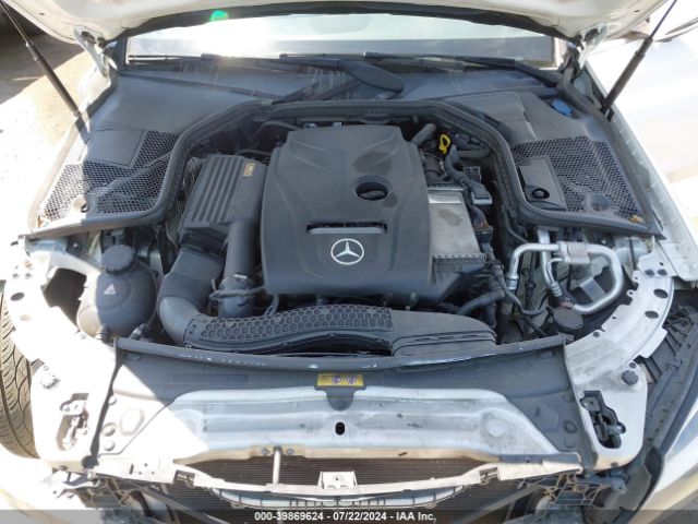 55SWF4JB6HU216348 Mercedes-Benz C 300 Luxury/sport