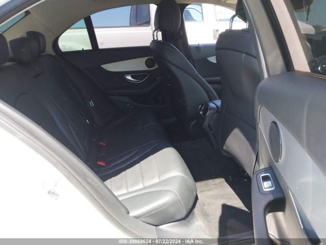 55SWF4JB6HU216348 Mercedes-Benz C 300 Luxury/sport