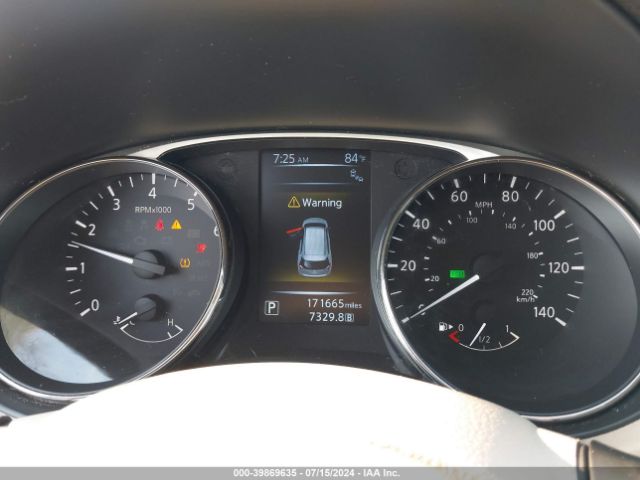 KNMAT2MV4FP510218 Nissan ROGUE SV