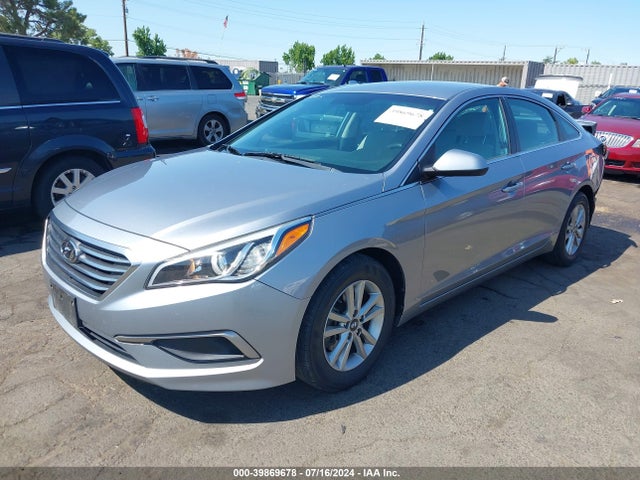 Hyundai Sonata 2017 5NPE24AF1HH462771 Image 2