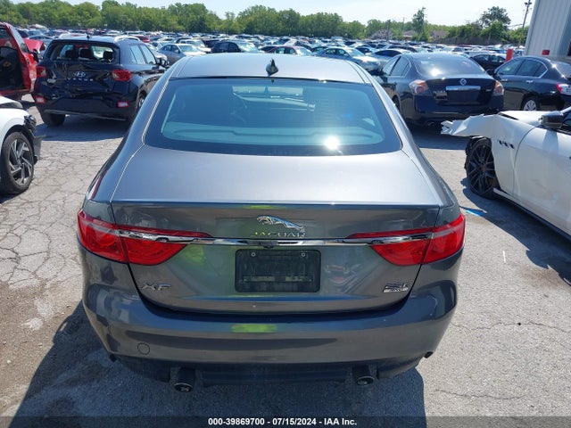 SAJBJ4FX3JCY55780 Jaguar Xf 25t Premium