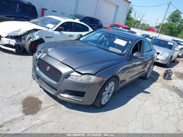 2018 JAGUAR XF SAJBJ4FX3JCY55780 Photo 1