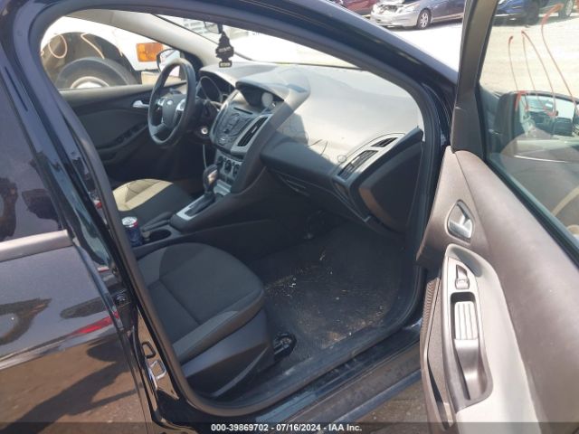 1FADP3F23EL235091 Ford FOCUS SE