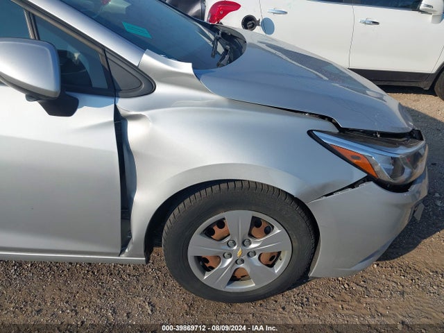 Chevrolet Cruze Ls Auto 2017 1G1BC5SMXH7134118 Image 13