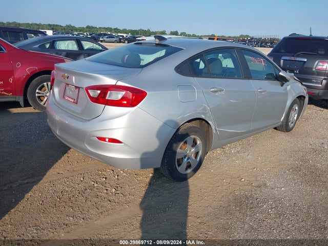 Chevrolet Cruze Ls Auto 2017 1G1BC5SMXH7134118 Image 4