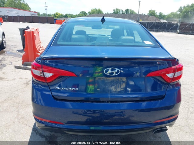 Hyundai SONATA SE 2015 5NPE24AF1FH160393 Image 17