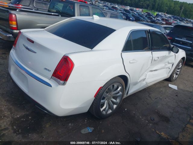 2C3CCAAG4LH198057 Chrysler 300 Touring L