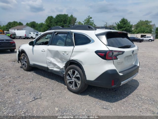 4S4BTAMC8N3272663 Subaru Outback Limited