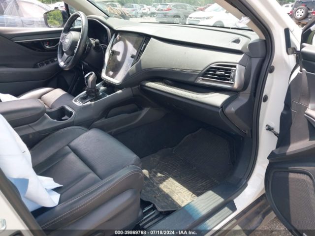 4S4BTAMC8N3272663 Subaru Outback Limited